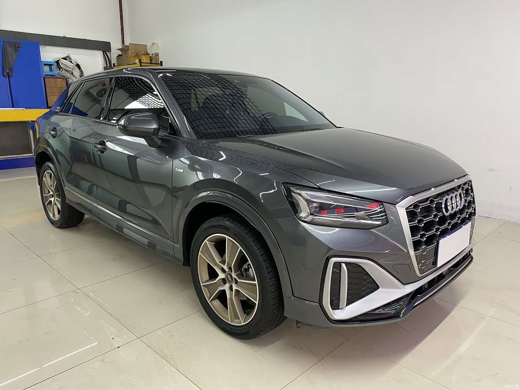 Audi Q2L, 2022 3