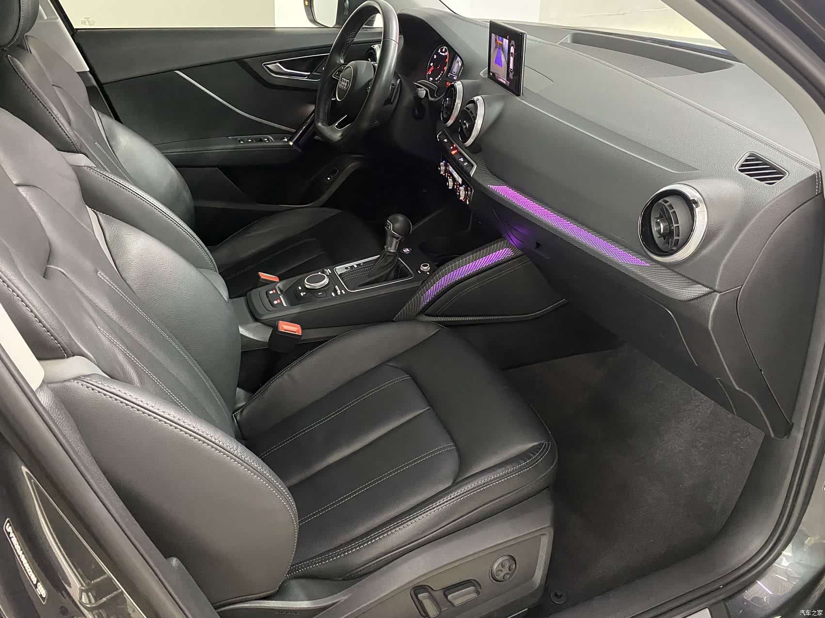 Audi Q2L, 2022 16