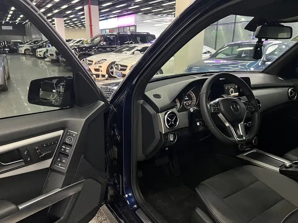 Mercedes-Benz GLK class