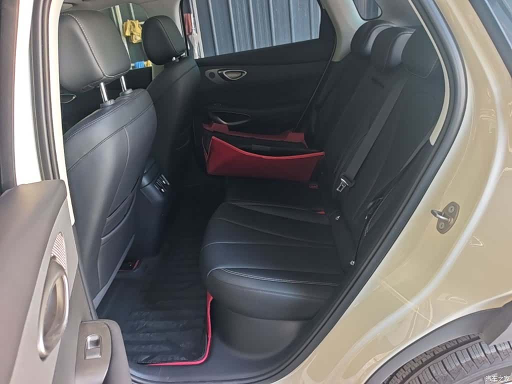BYD HiAce, 2025 17