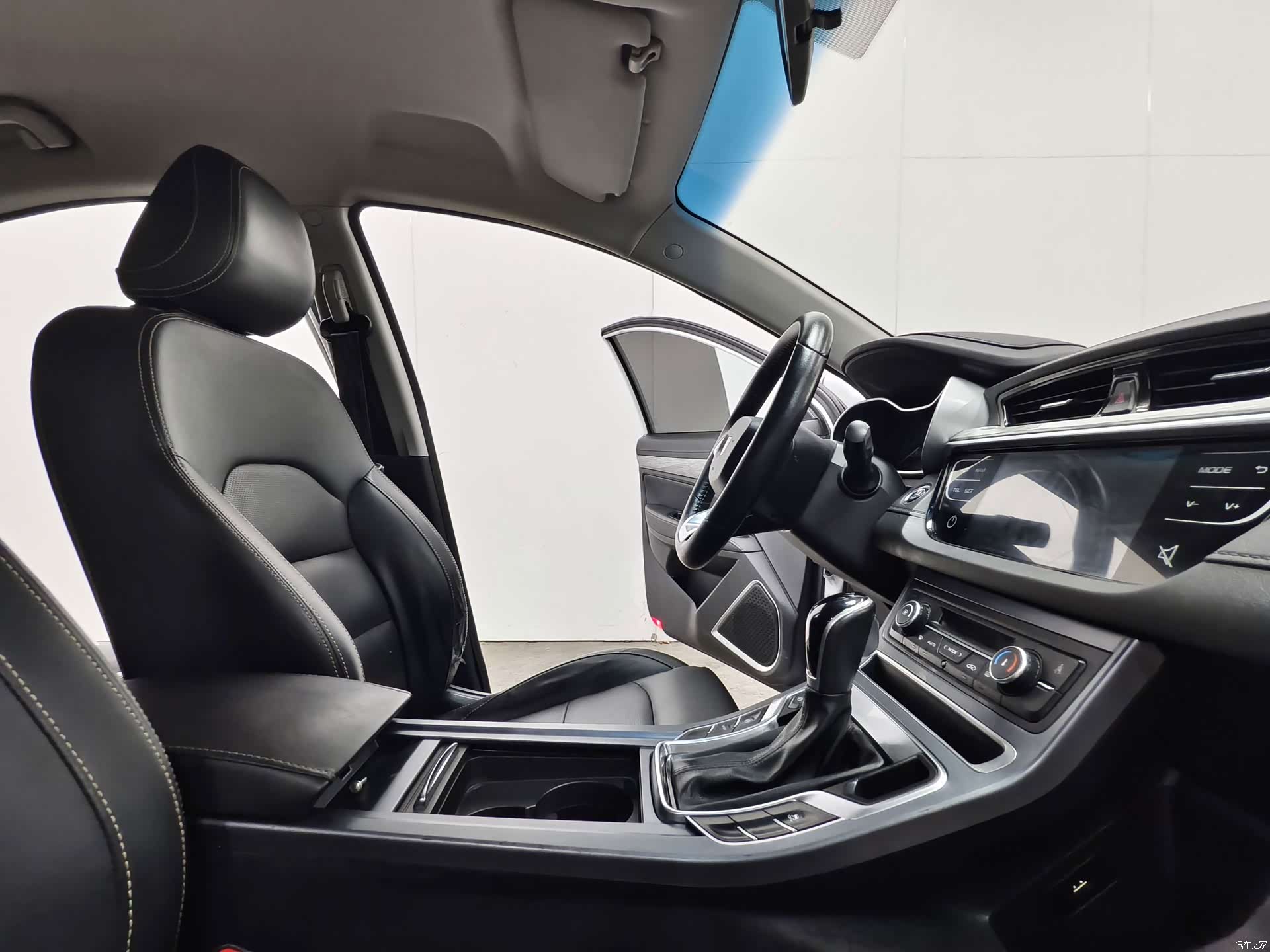 Geely Emgrand, 2019 14