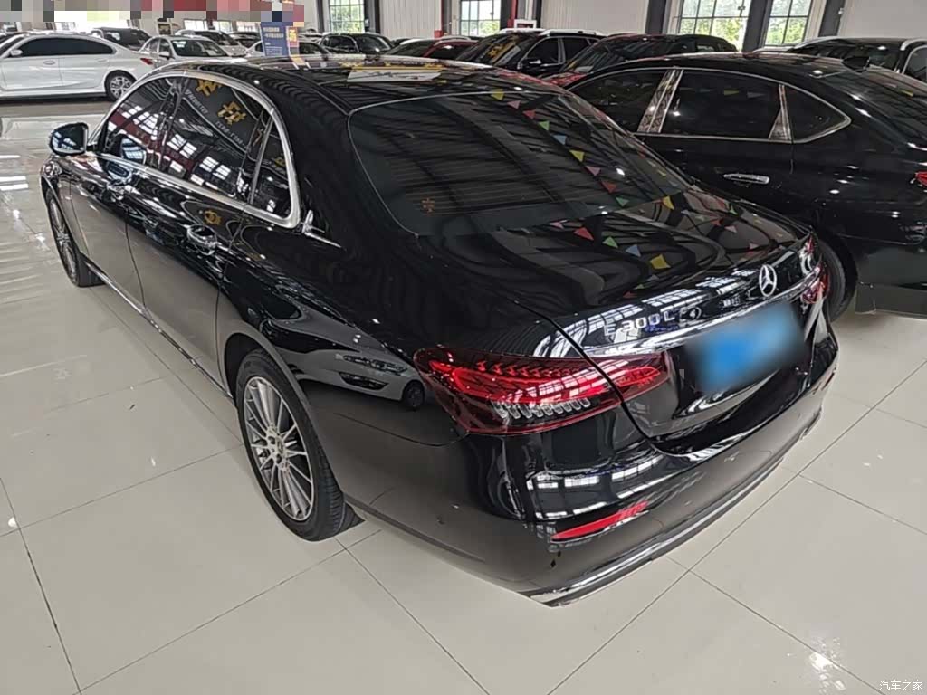 Mercedes-Benz E-Class, 2022 все фото