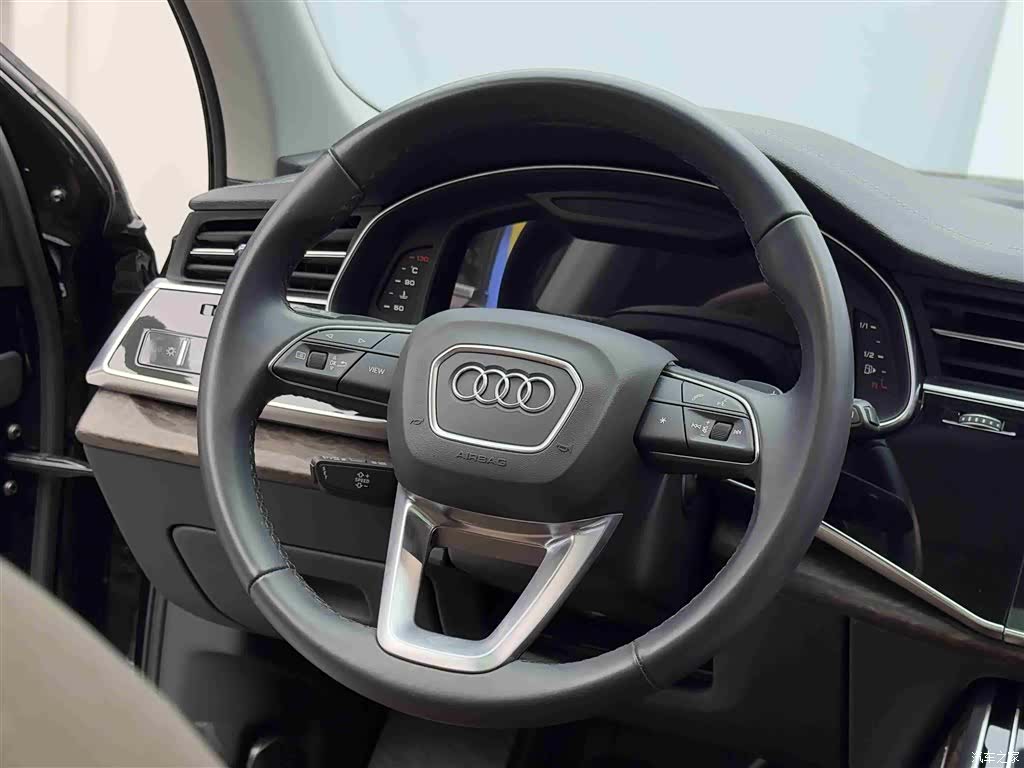 Audi Q7, 2024 12