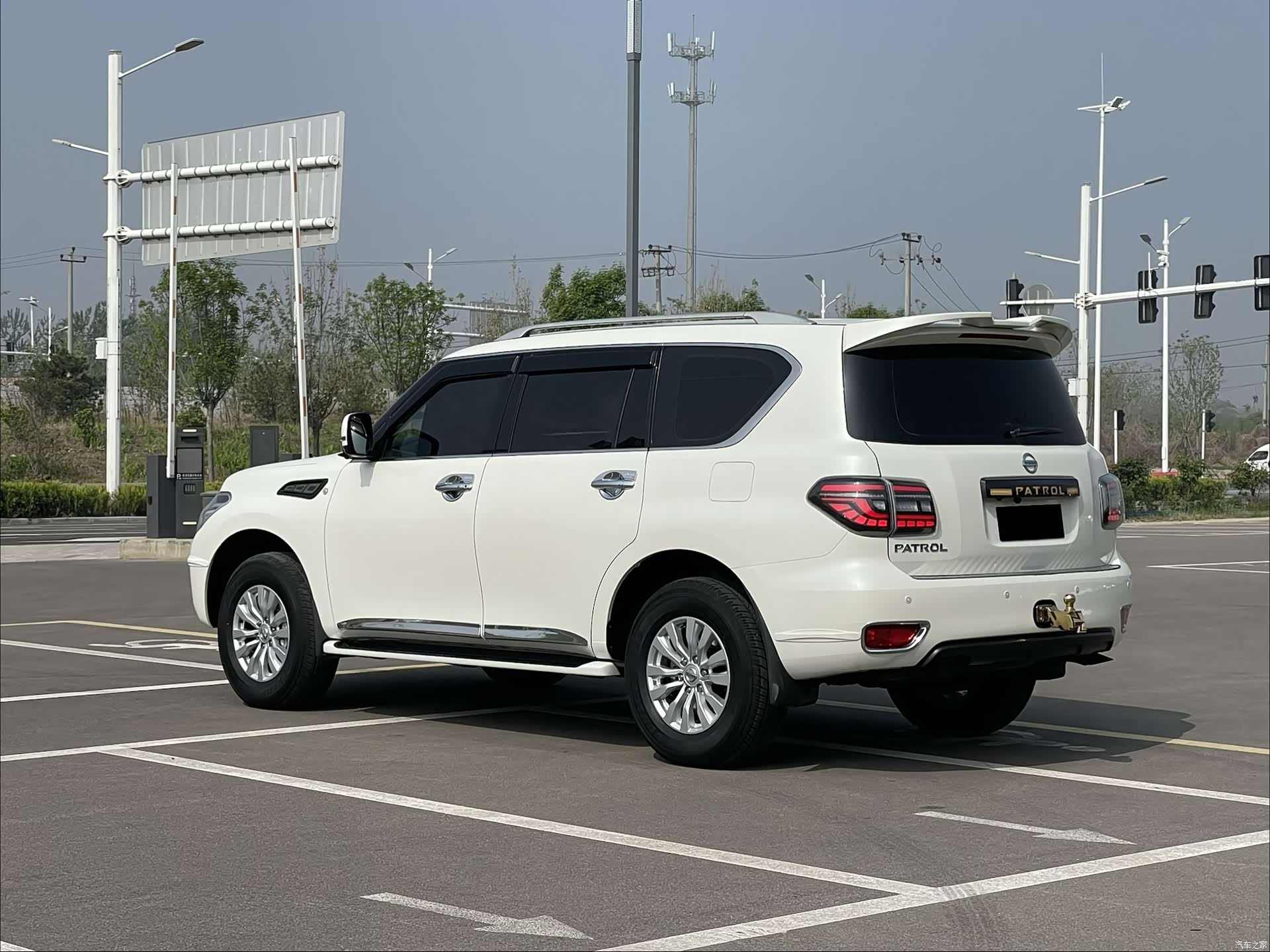 Nissan Patrol, 2017 6