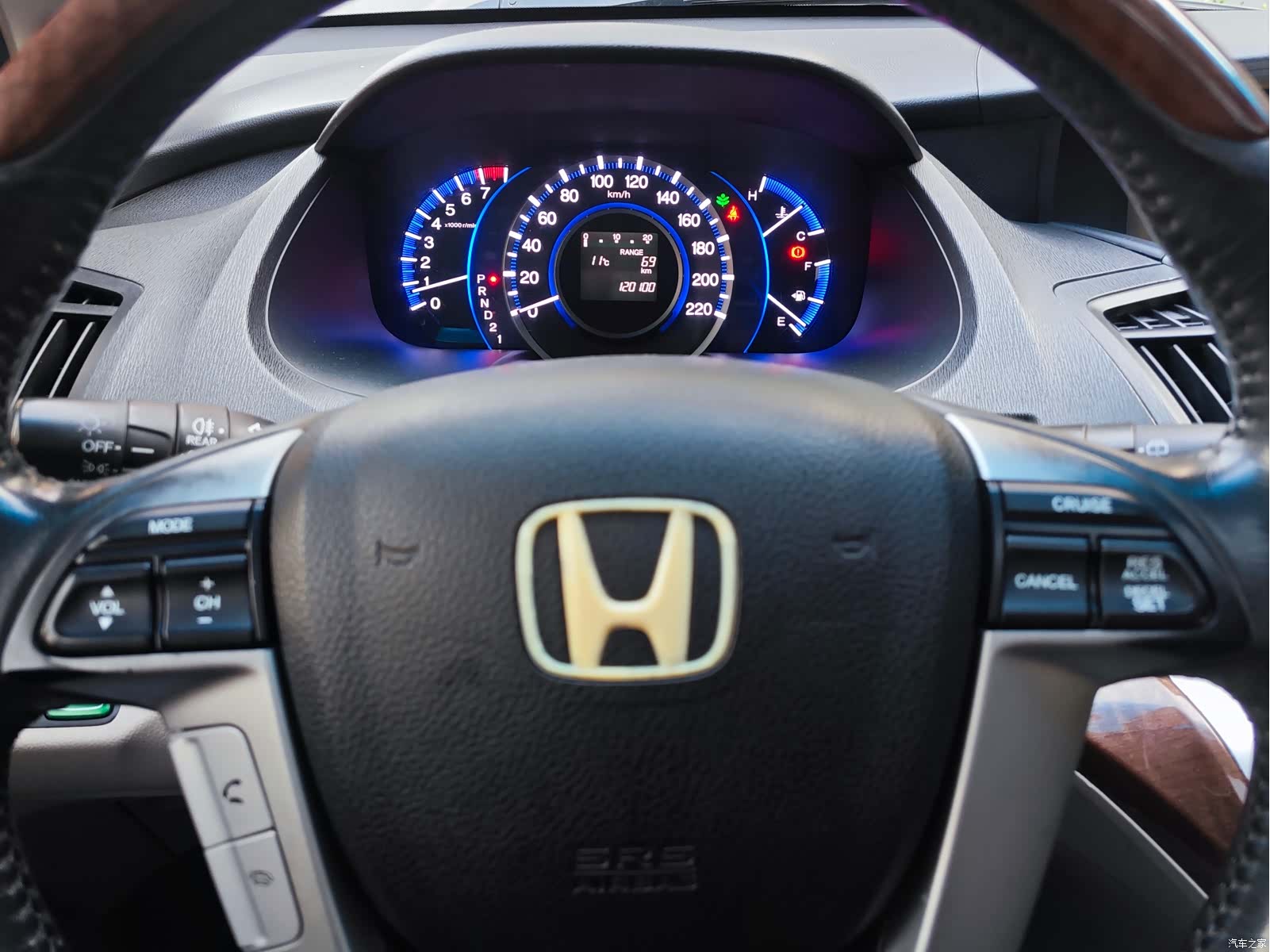 Honda Odyssey, 2011 9