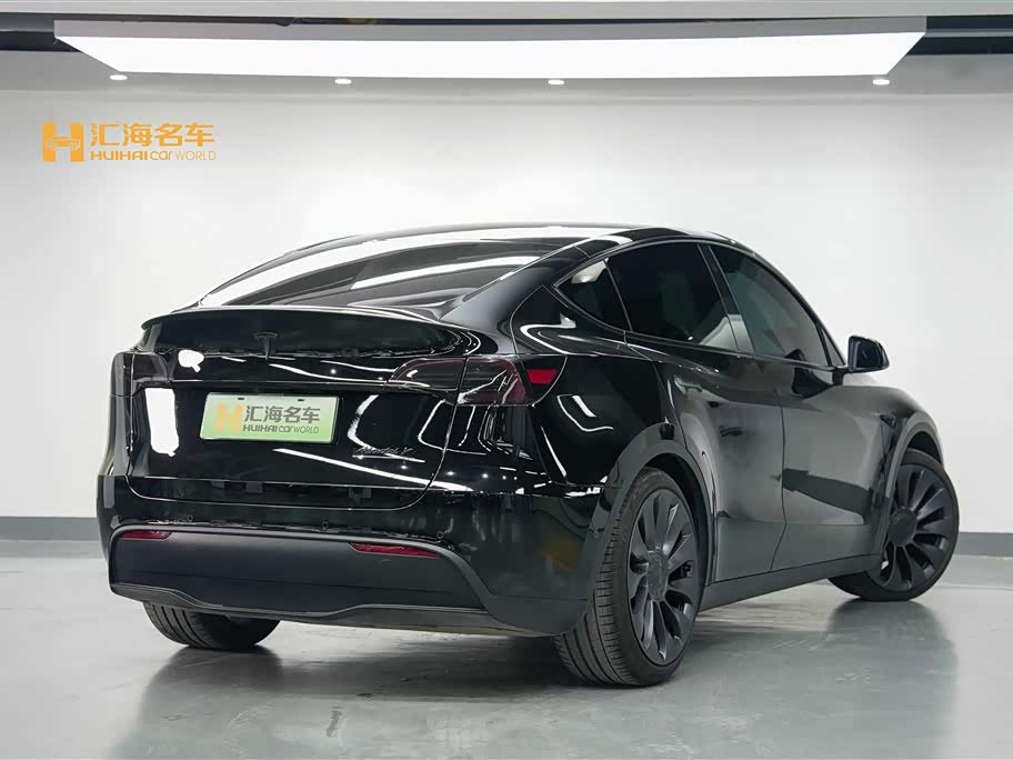 Tesla Model Y Tesla Model Y