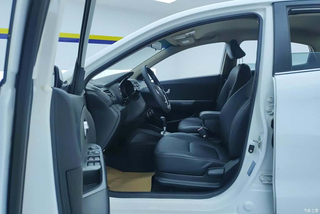 Kia K2, 2016 9