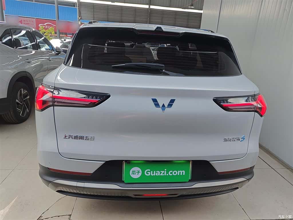 Wuling Starlight, 2024 4