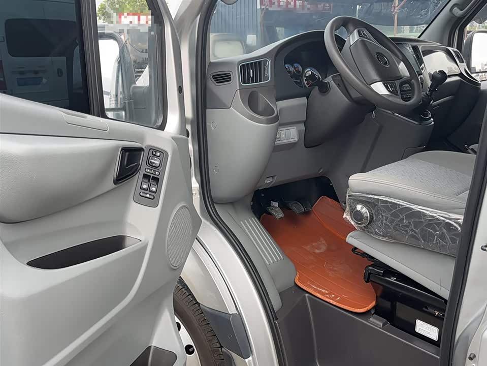 Foton Tuano Foton Tuano