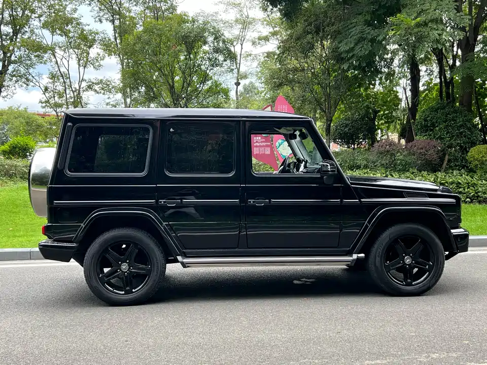 Mercedes-Benz G-class