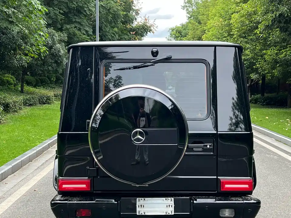 Mercedes-Benz G-class