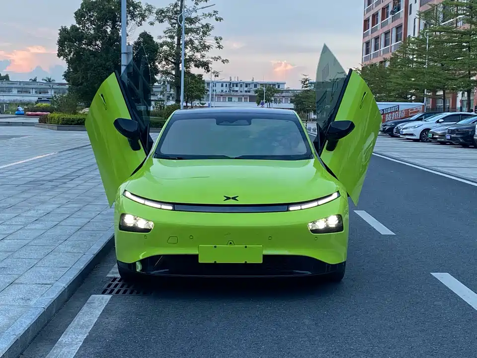 XPENG P7