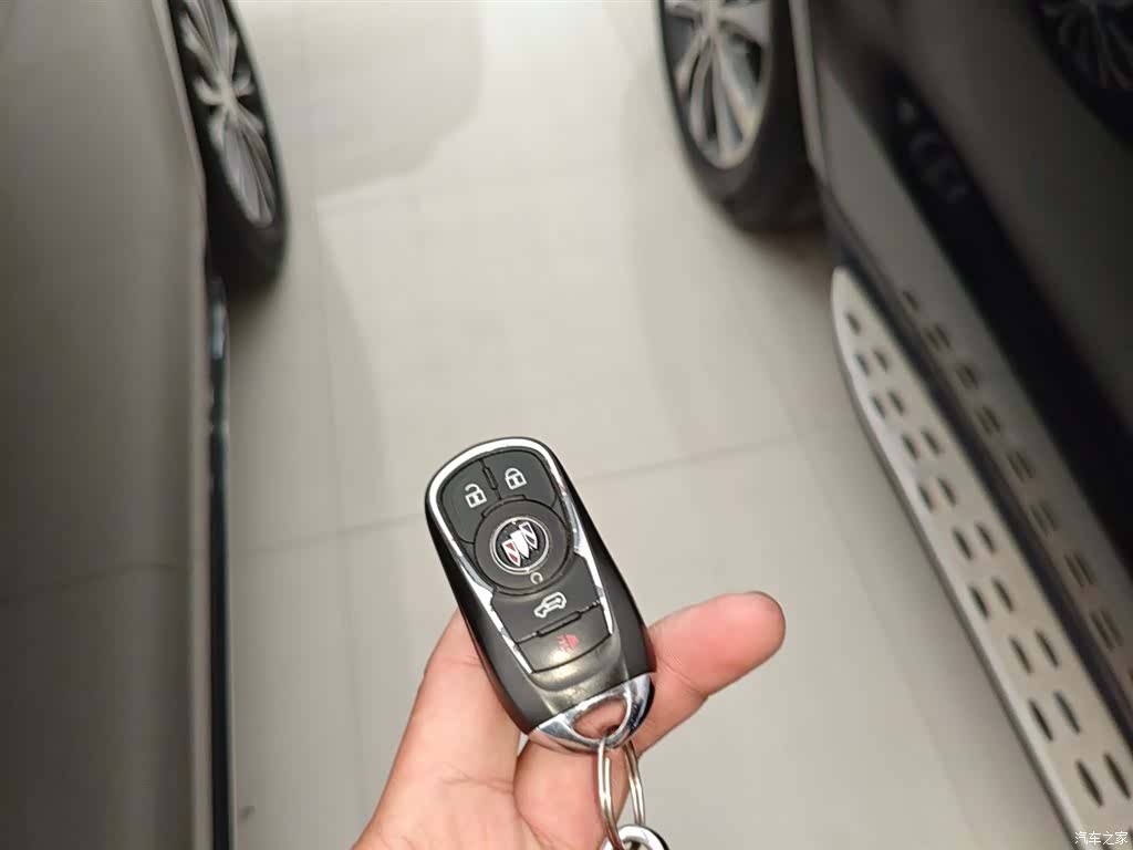 Buick GL8, 2023 17