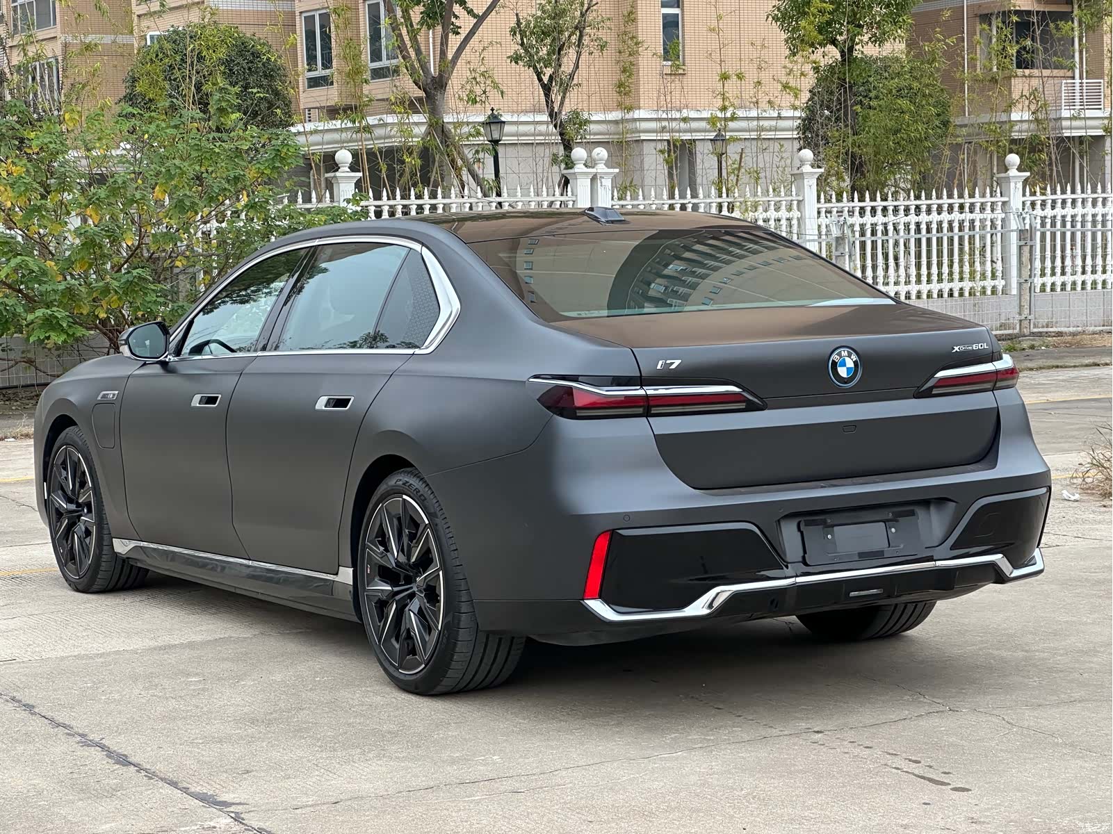 BMW i7, 2023 9