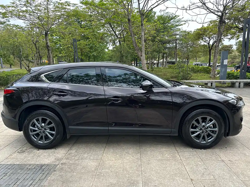 Mazda CX-4