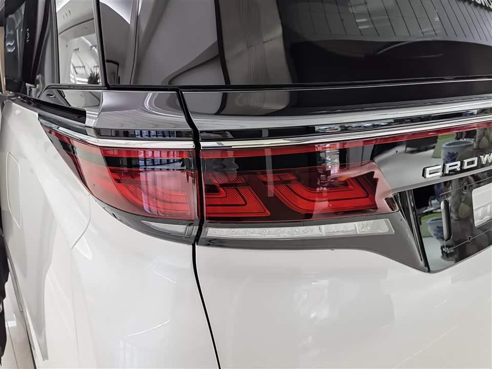 Toyota Wilfa