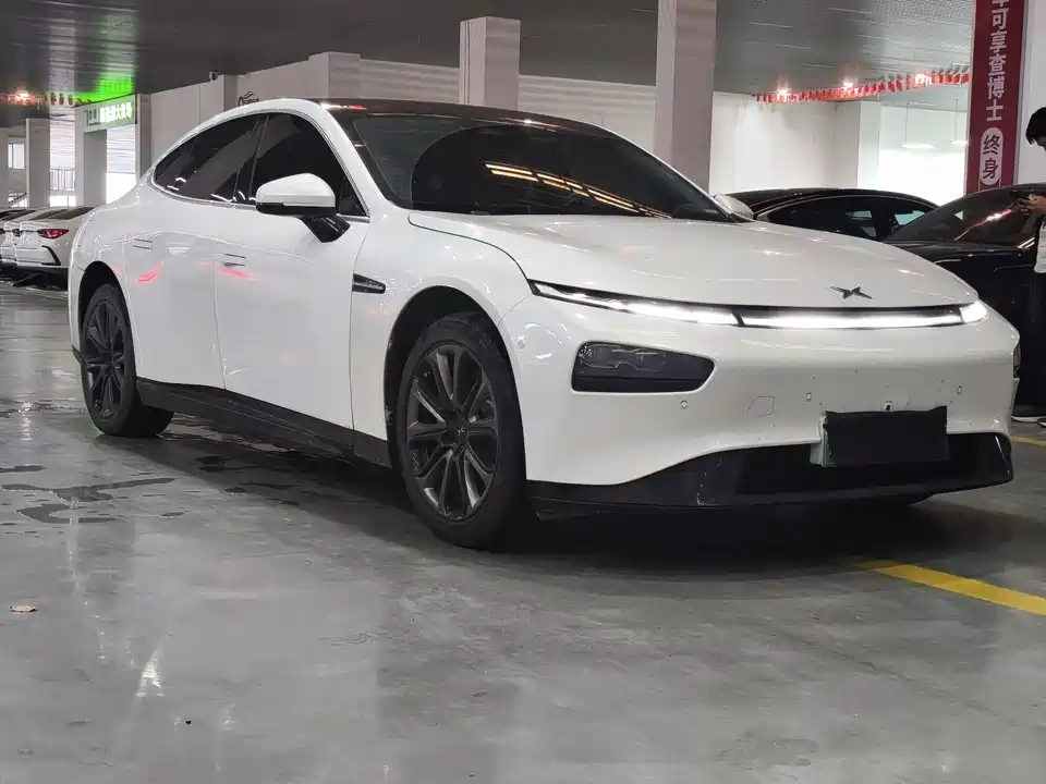 XPENG P7