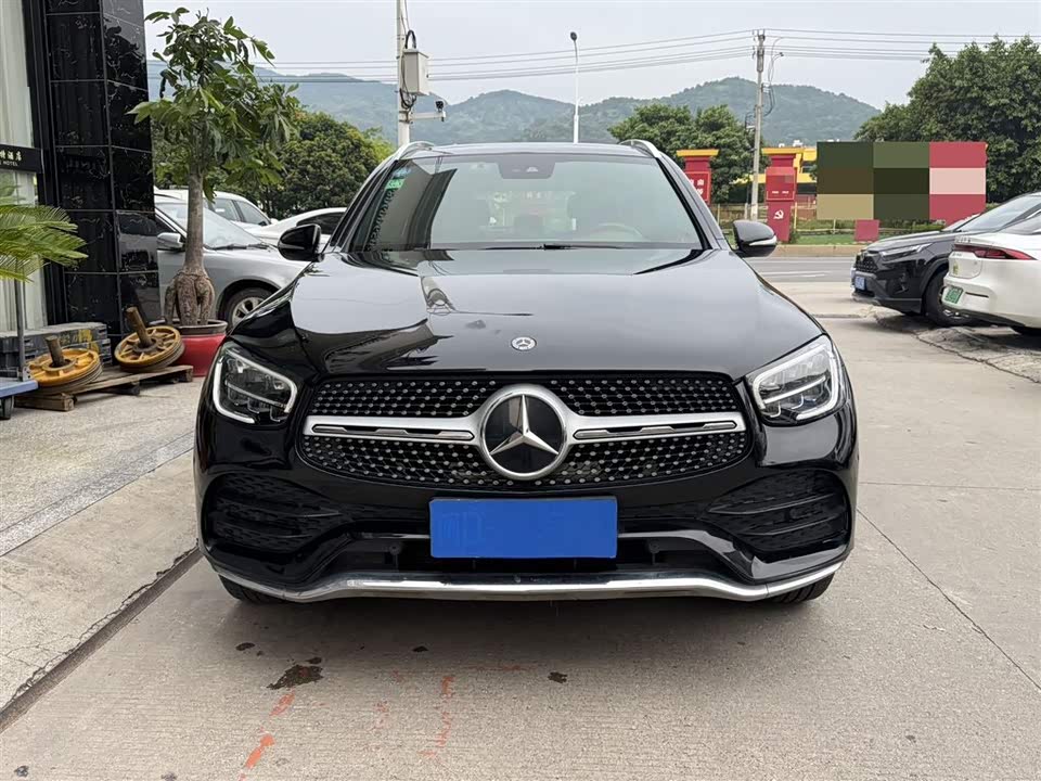 Mercedes-Benz GLC Mercedes-Benz GLC