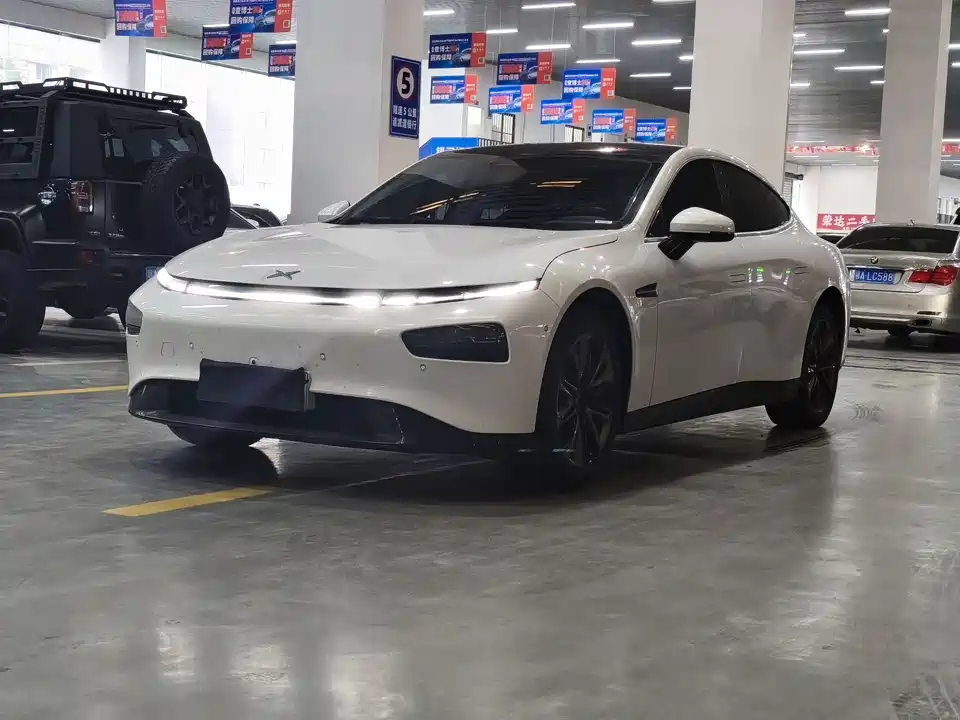 XPENG P7