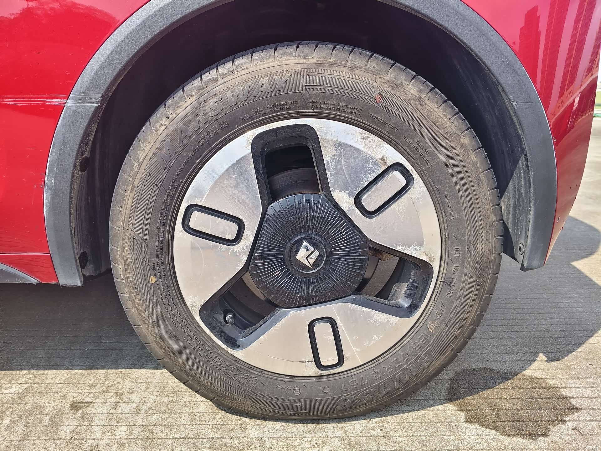 Wuling E300, 2021 18