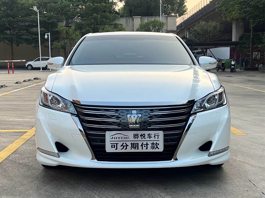 Toyota Crown 2018 2.0T Fashion