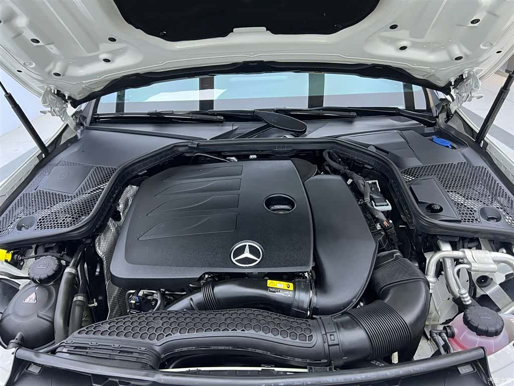 Mercedes-Benz C-Class, 2019 6
