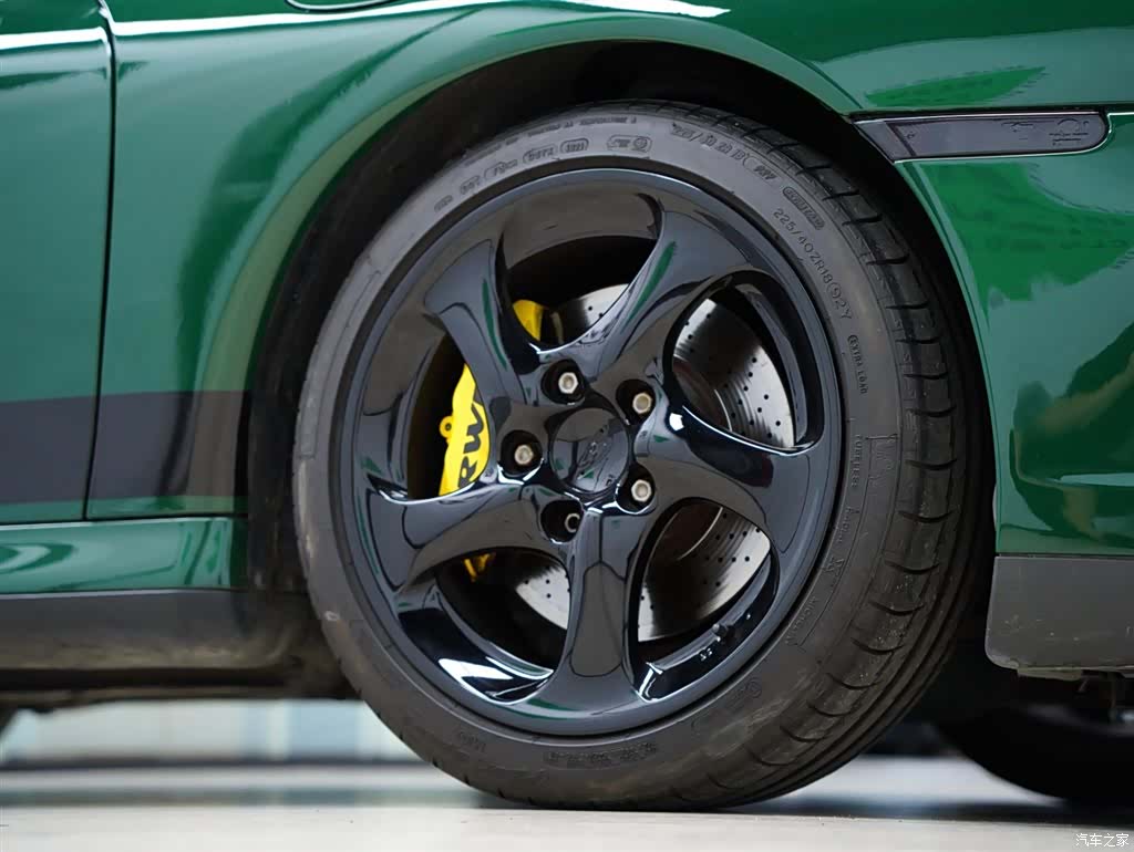 Porsche 911, 2004 51