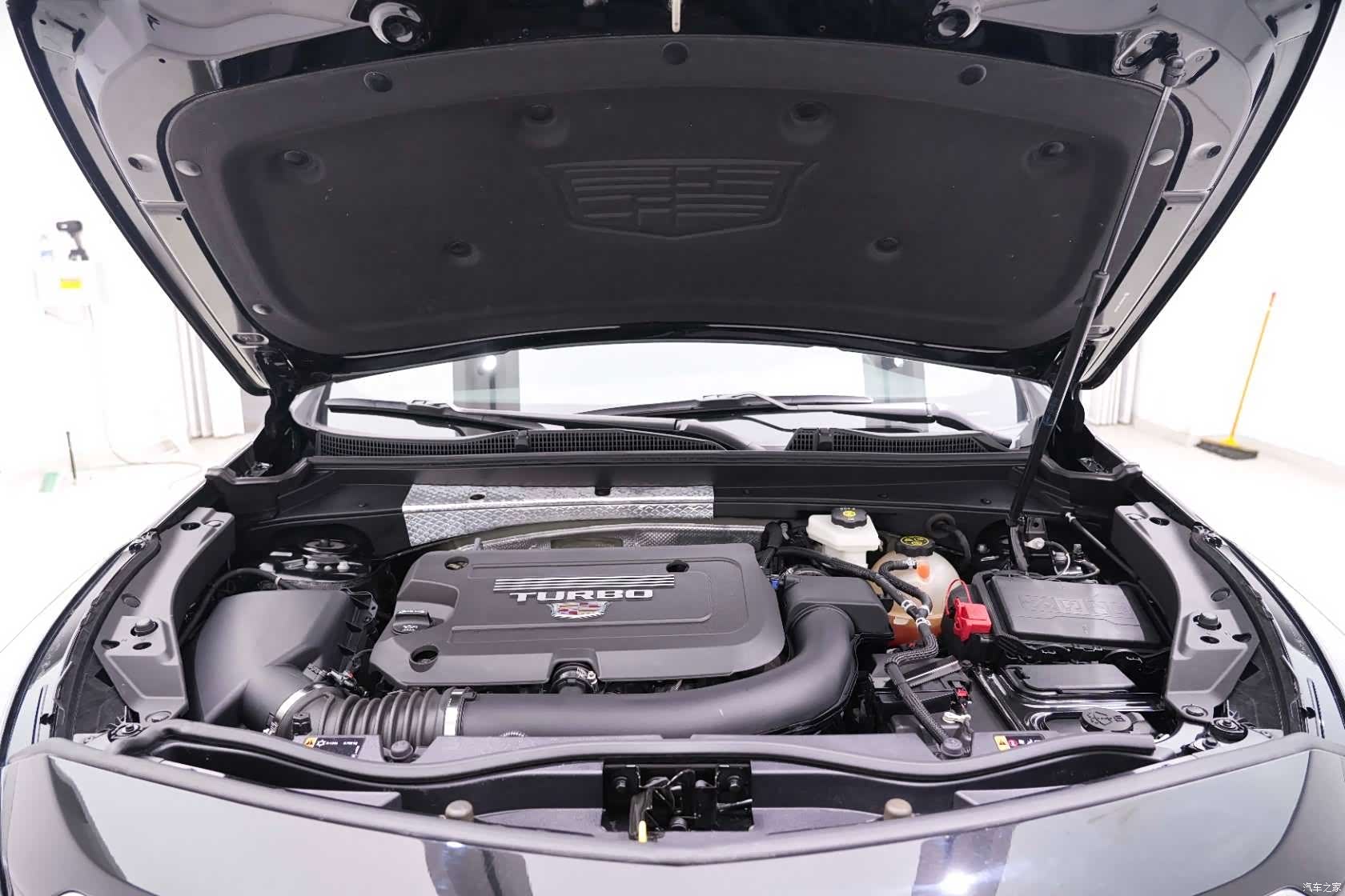 Cadillac XT4, 2023 21