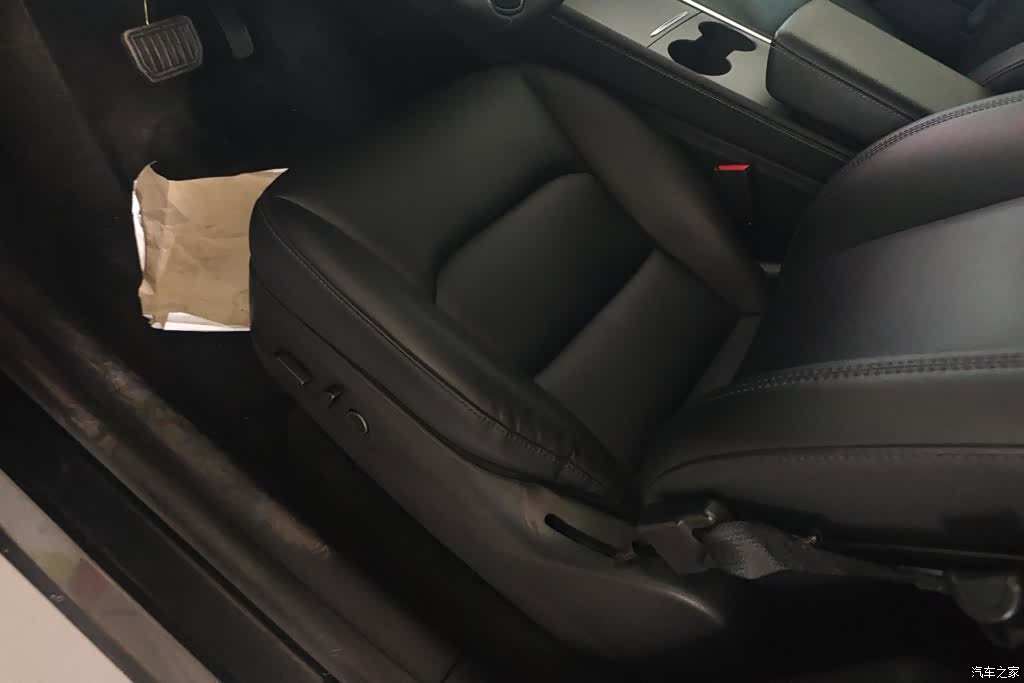 Tesla Model Y, 2021 9
