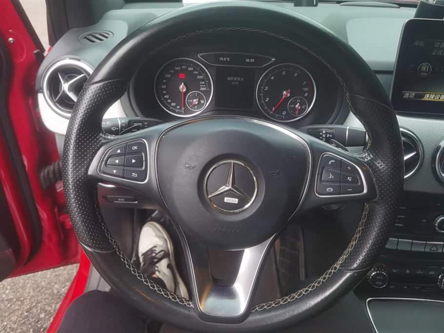 Mercedes-Benz Class B