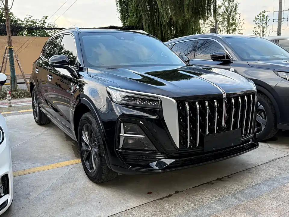 Hongqi HS5