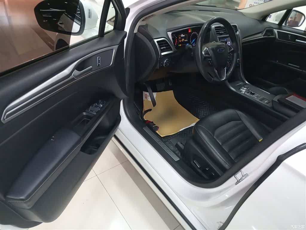 Ford Mondeo, 2017 11