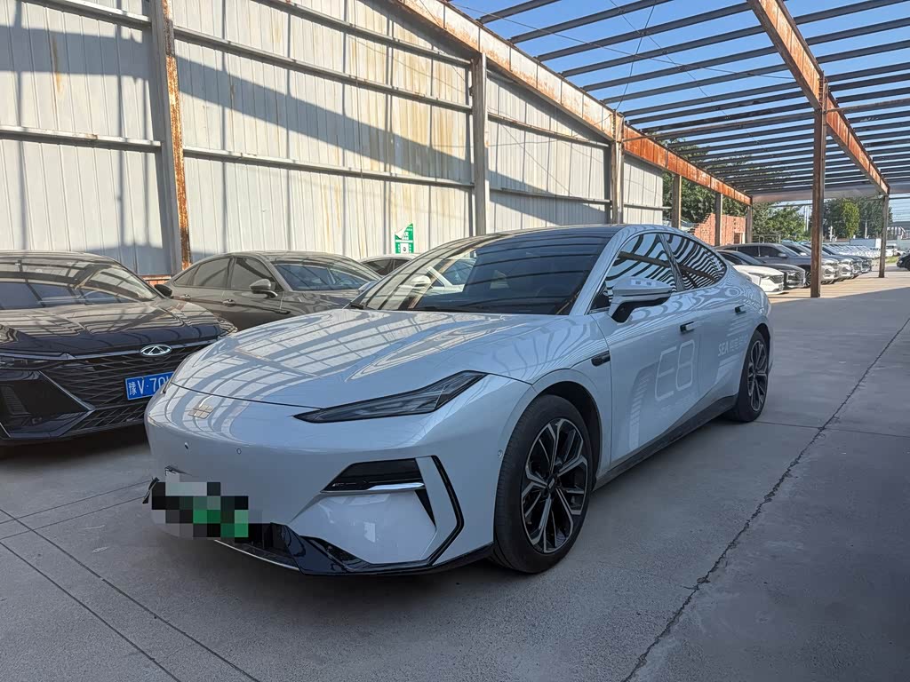 Geely Galaxy E8