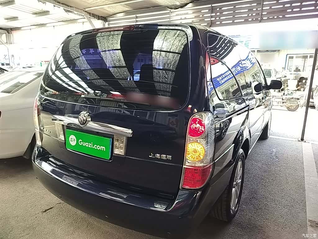 Buick GL8, 2015 7