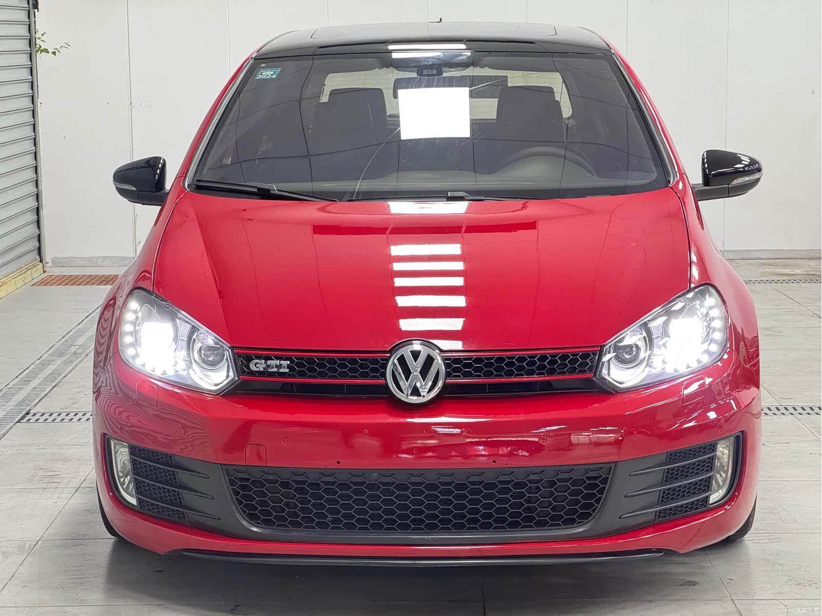 Volkswagen Golf, 2011 все фото