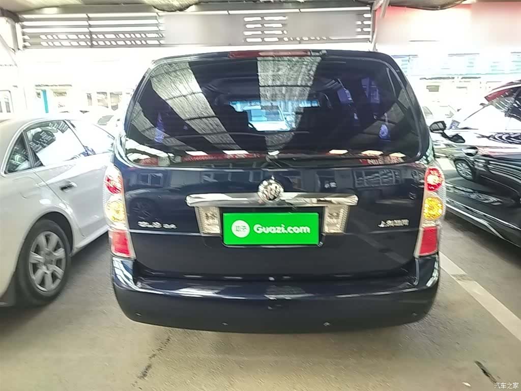Buick GL8, 2015 6