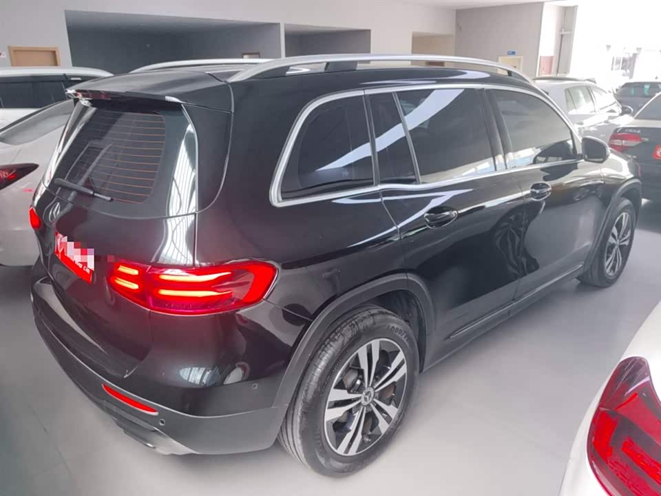Mercedes-Benz GLB Mercedes-Benz GLB