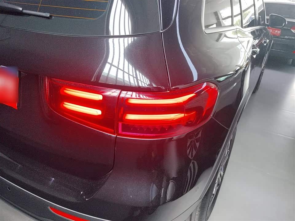 Mercedes-Benz GLB Mercedes-Benz GLB