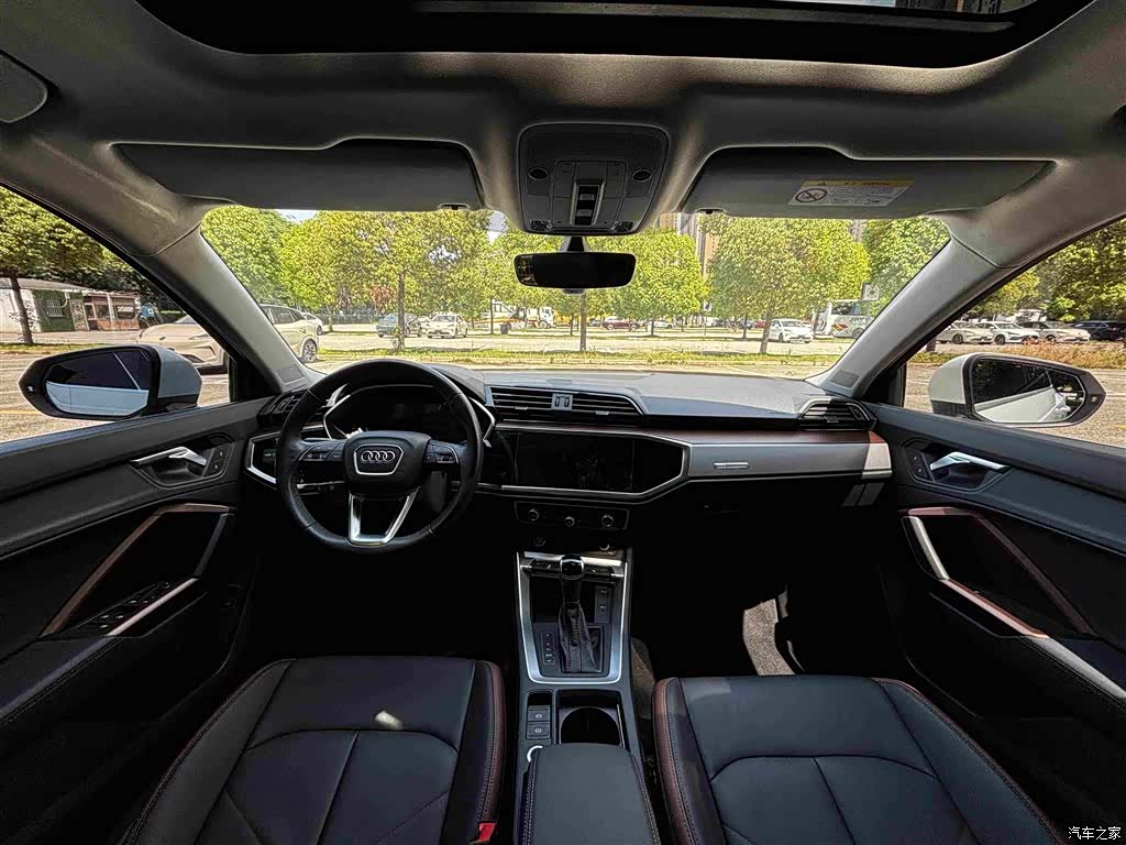 Audi Q3, 2023 17