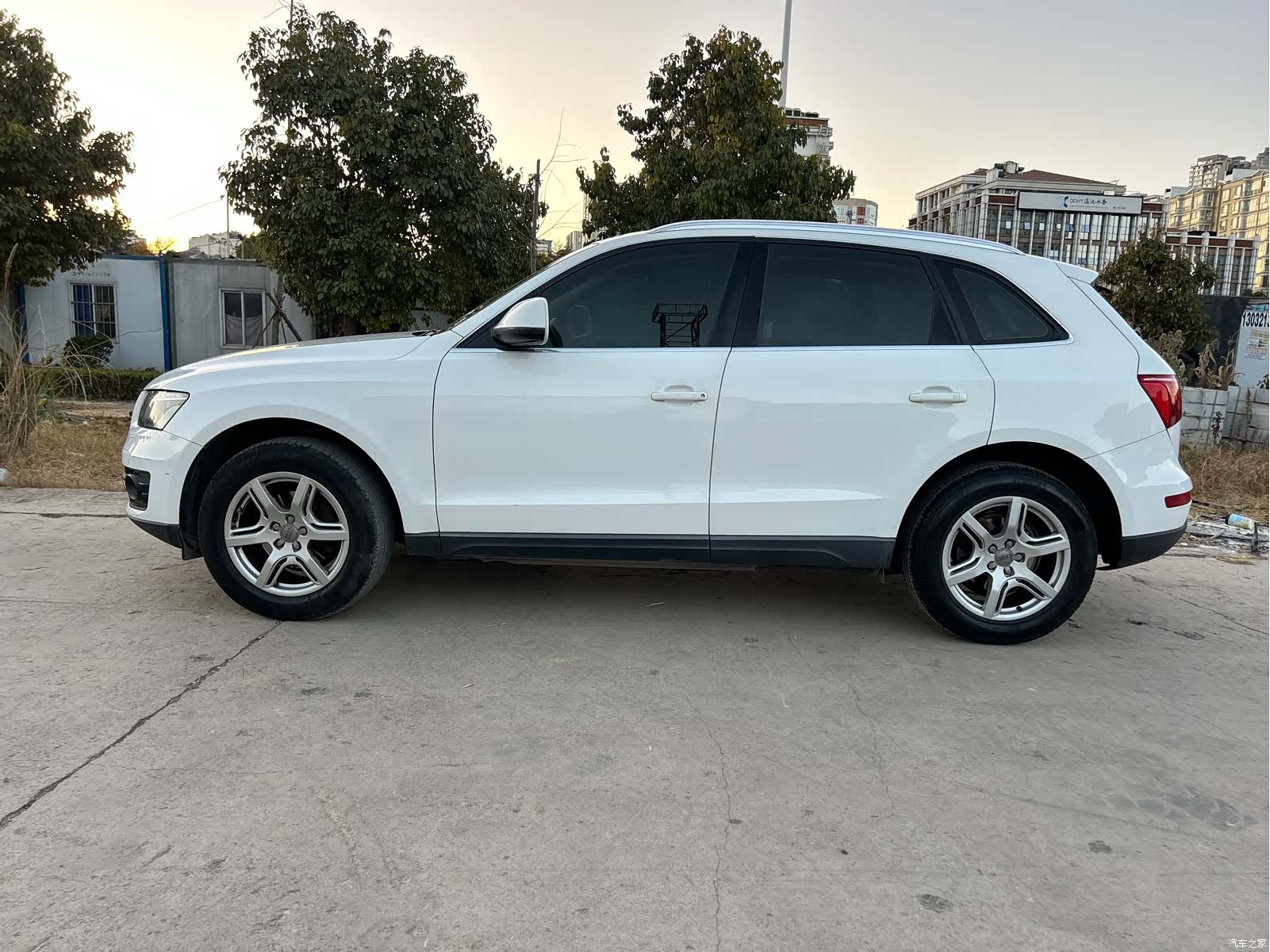Audi Q5, 2010 4