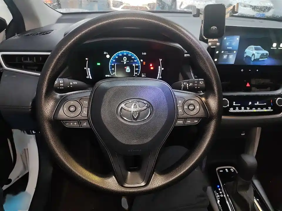 Toyota Corolla Sharp amplifier