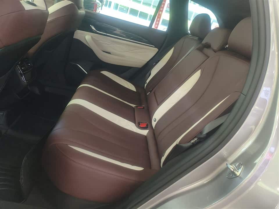 Geely Monjaro