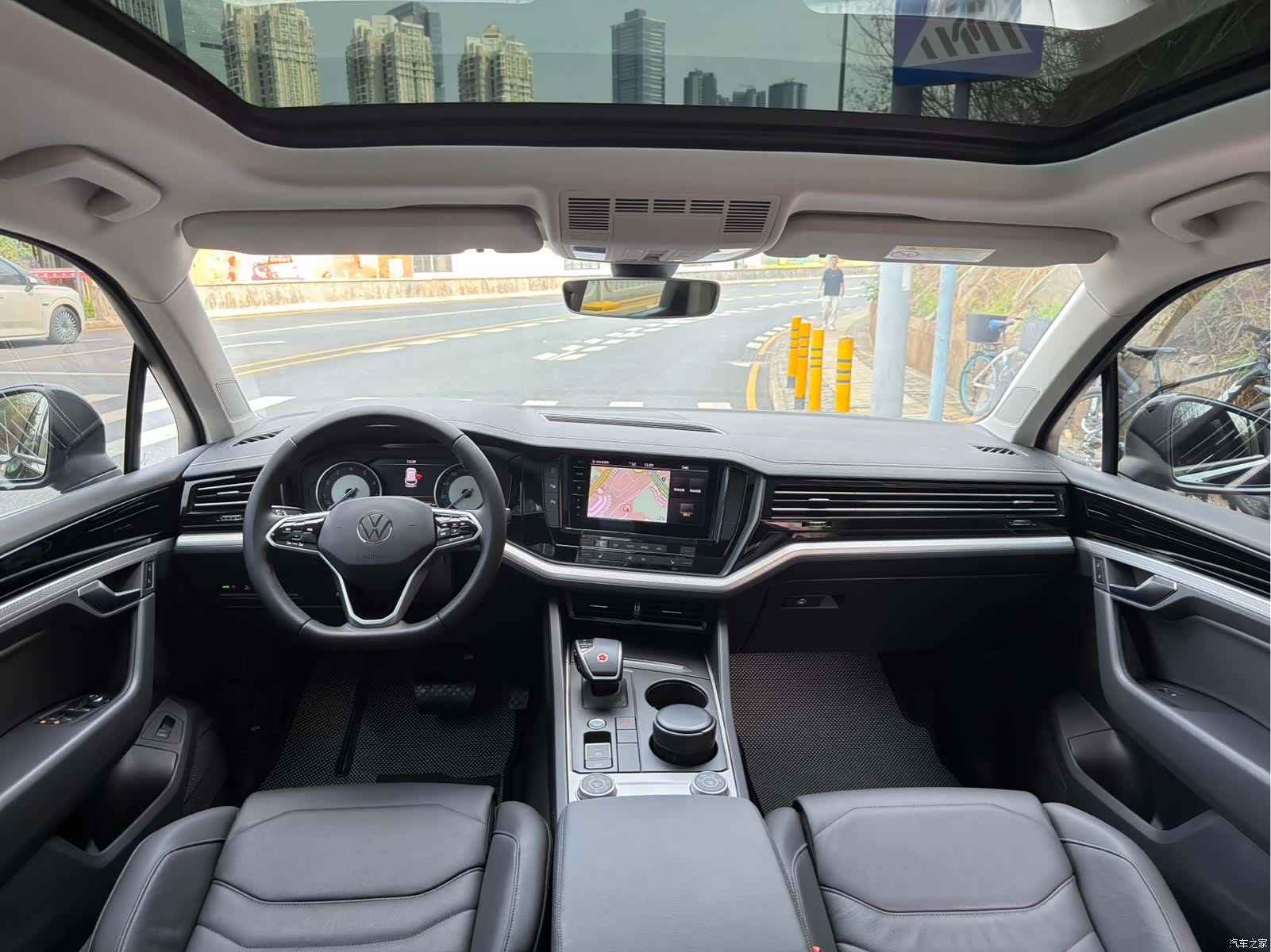 Volkswagen Touareg, 2022 8