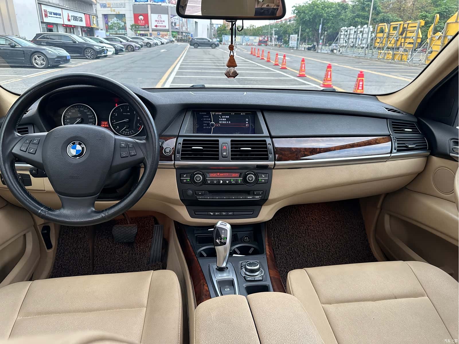 BMW X5, 2013 16