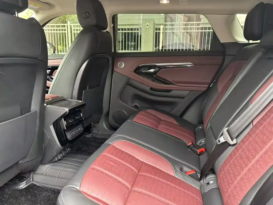 Land Rover Range Rover Aurora