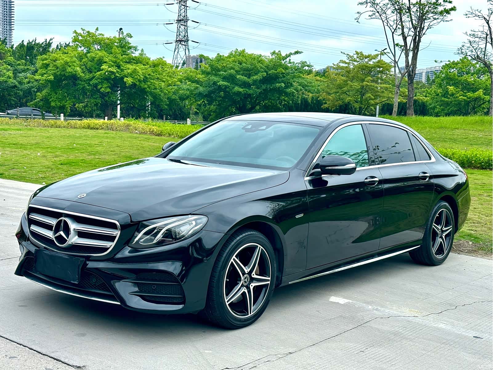 Mercedes-Benz E-Class, 2020 1