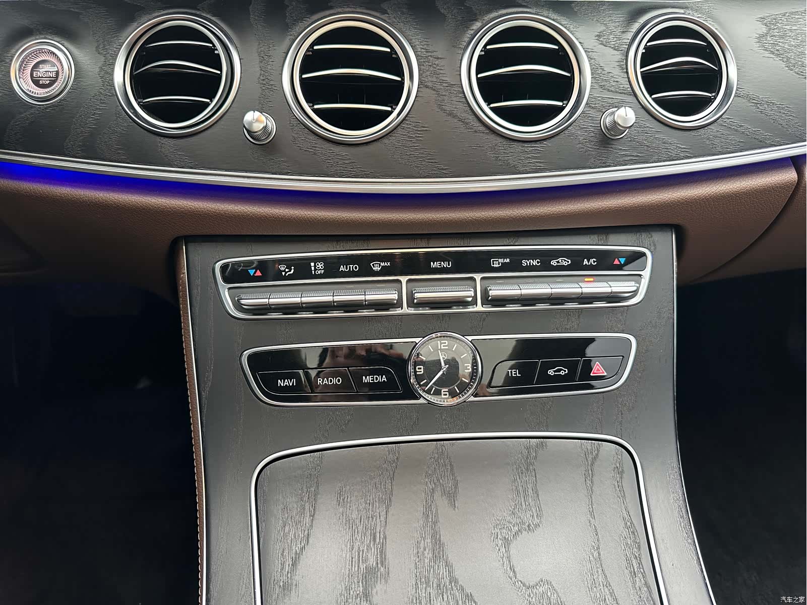 Mercedes-Benz E-Class, 2020 19