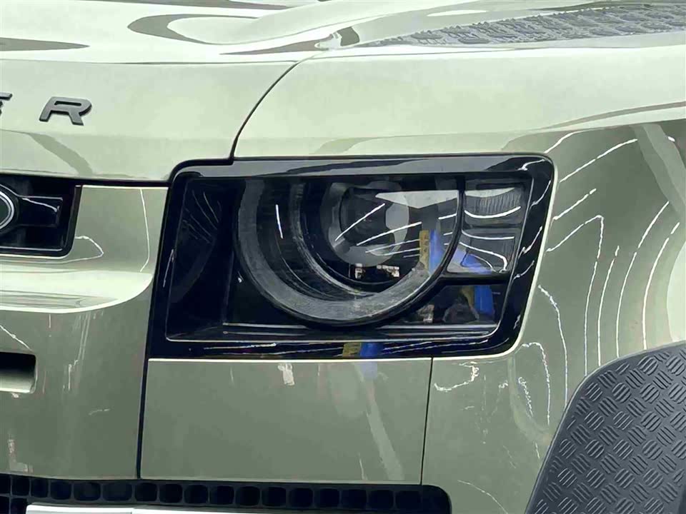 Land Rover guard Land Rover guard