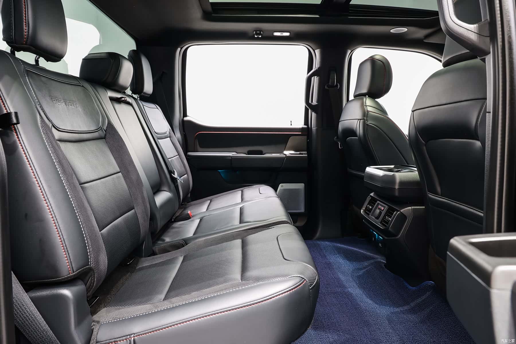 Ford F-150, 2026 11