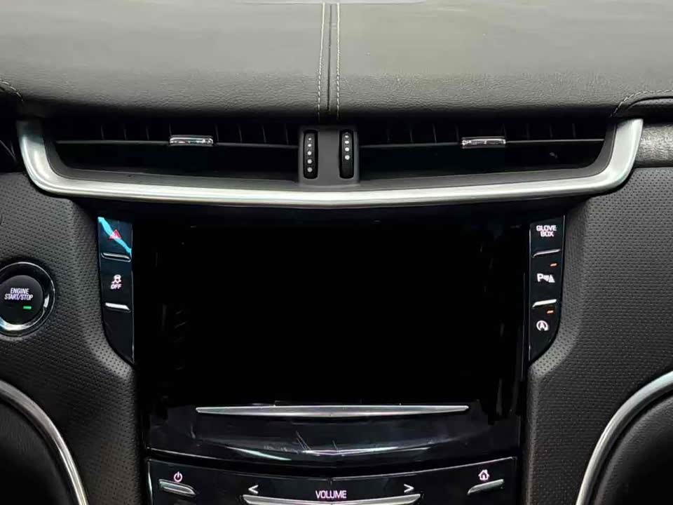 Cadillac XTS